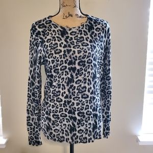 Black and Gray Animal Print Pullover